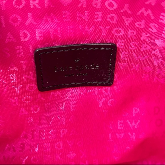 Kate Spade ♠️ Penn Valley Amy Striped Crossbody - Picture 10 of 10